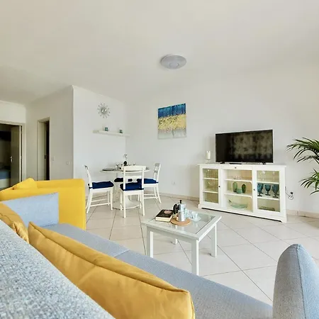 Lägenhet Blue Coast Bellavista *