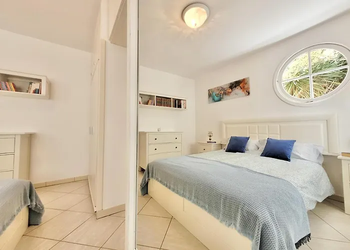 Blue Coast Bellavista