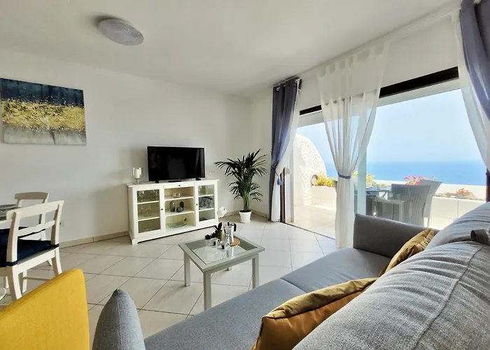 شقة Blue Coast Bellavista *