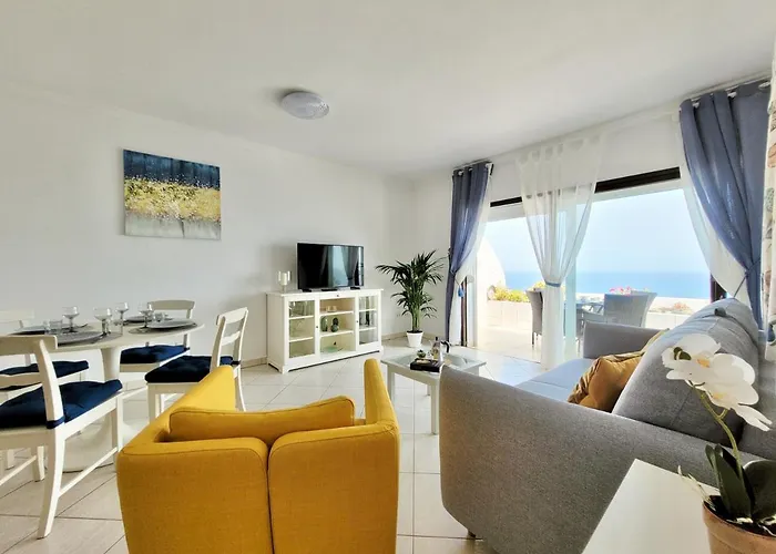 Blue Coast Bellavista *