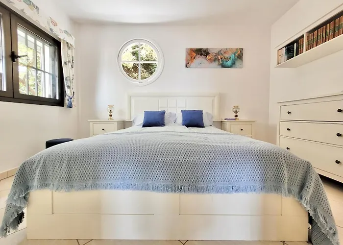 Апартаменты Blue Coast Bellavista