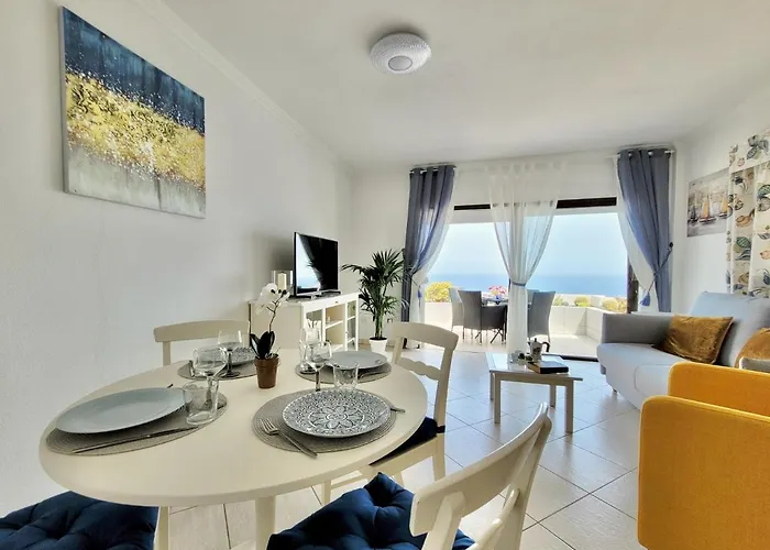 Blue Coast Bellavista Daire